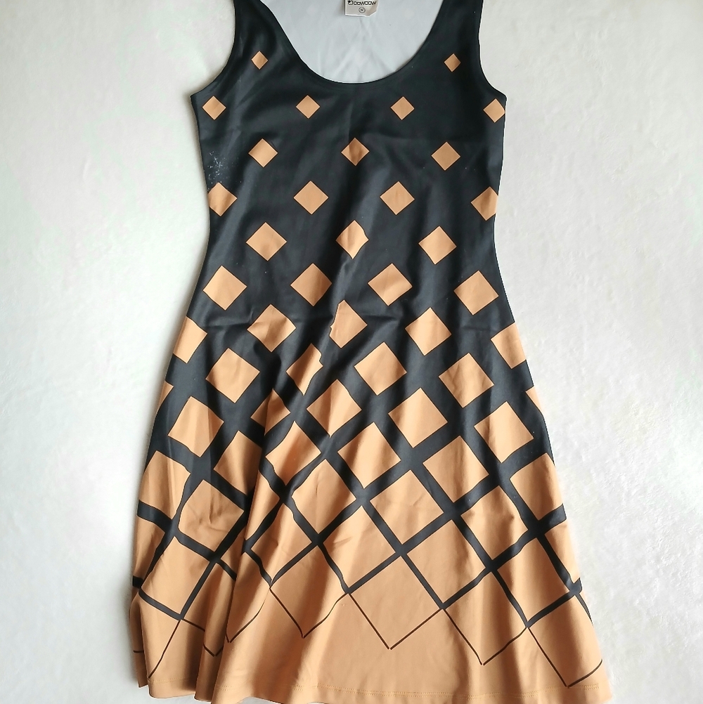 Cowcow dress size LG